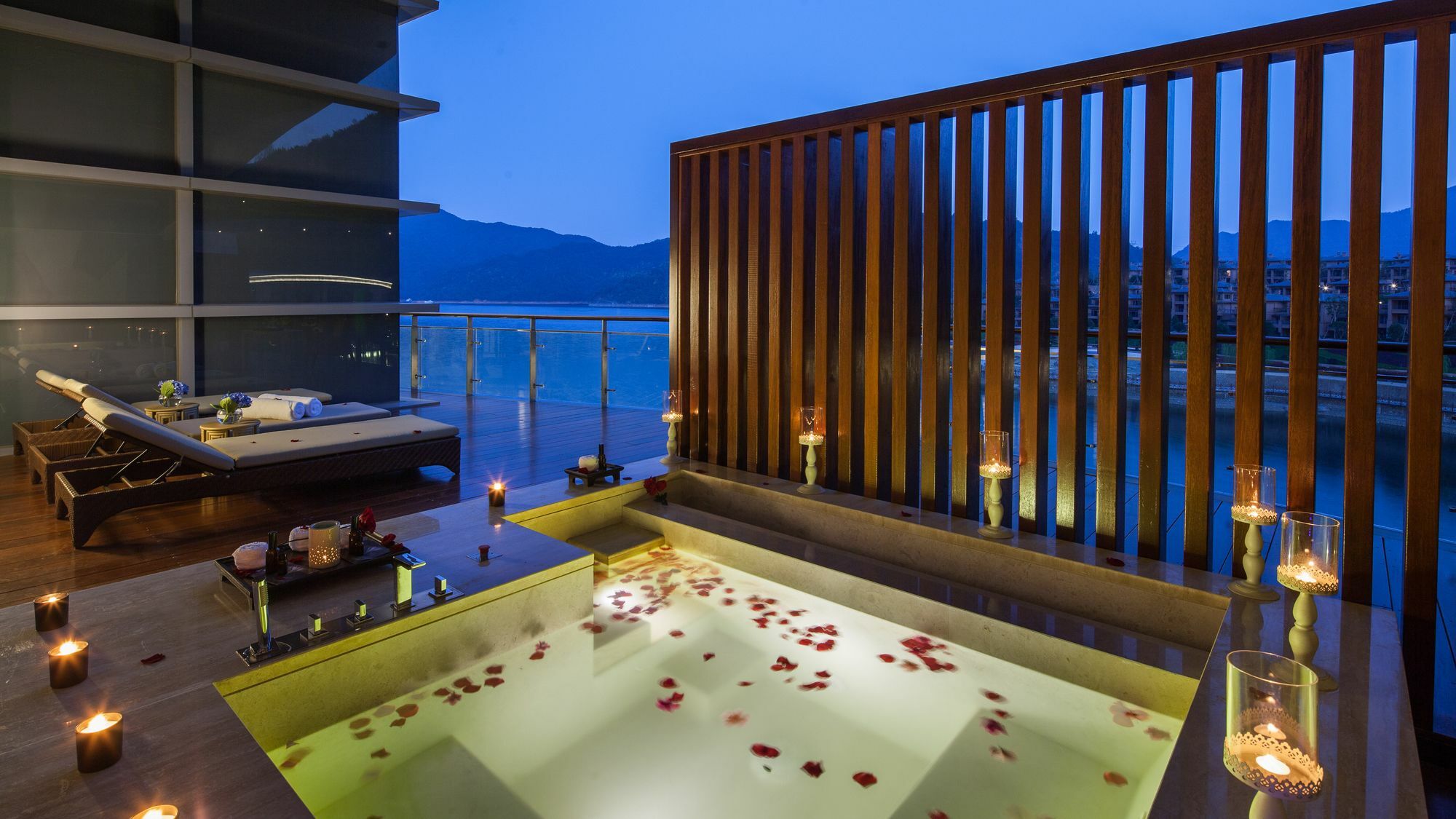 Crowne Plaza Hangzhou Thousand Island Lake By Ihg Jiande Eksteriør bilde